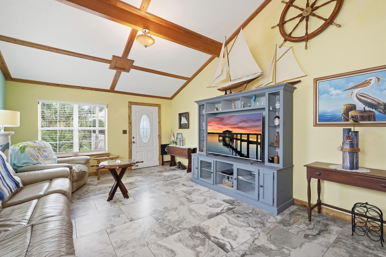 HUSTONS DAYTONA BEACH - Residential