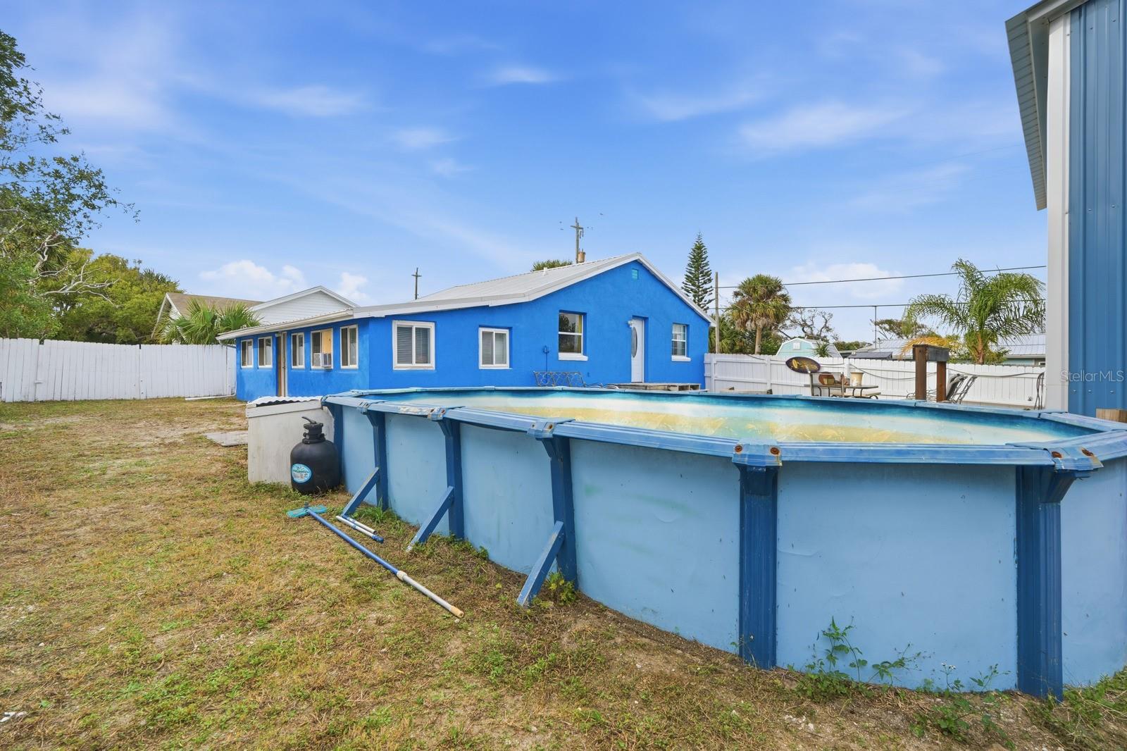 HUSTONS DAYTONA BEACH - Residential