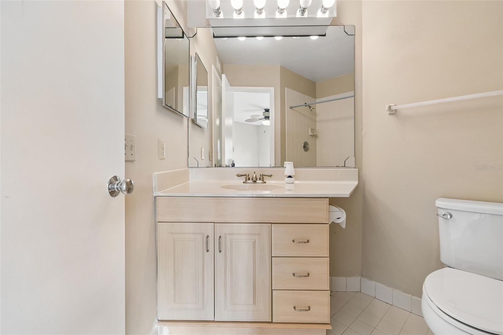 VISTA VERDE WEST - Residential