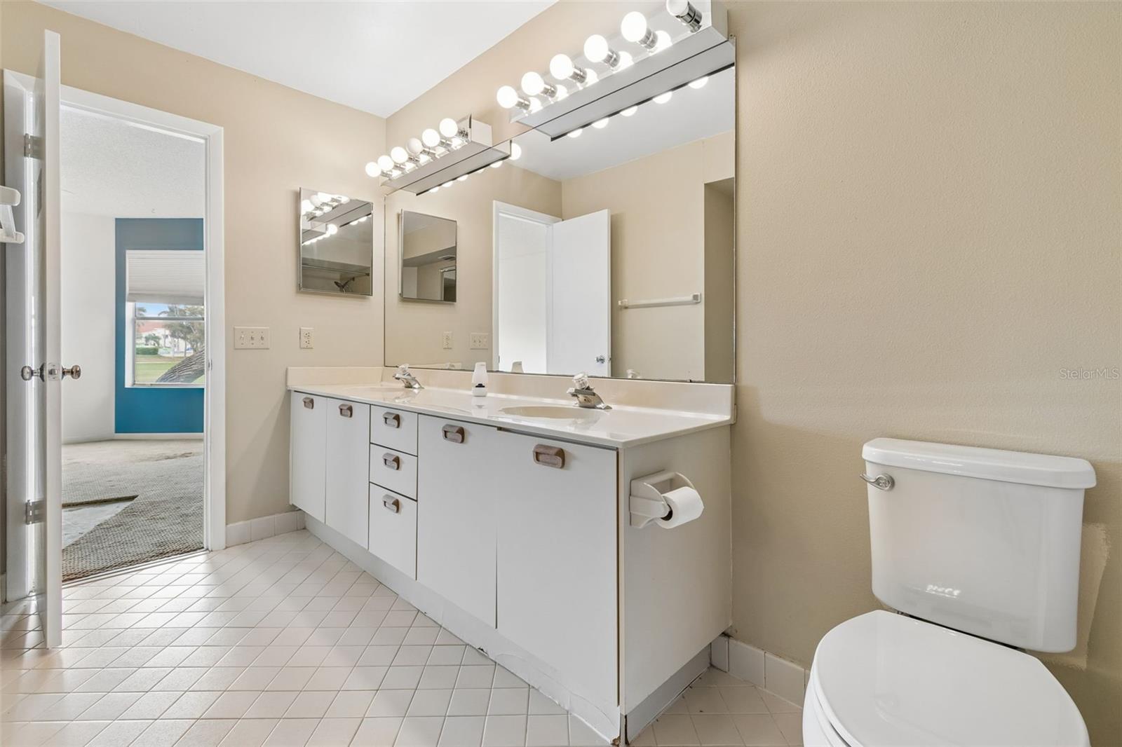 VISTA VERDE WEST - Residential