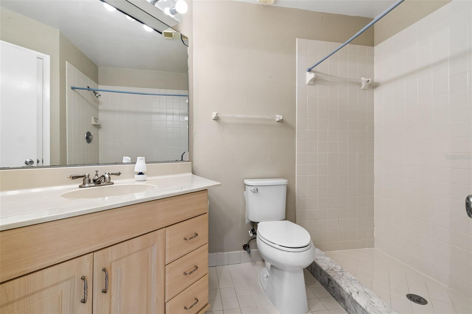 VISTA VERDE WEST - Residential