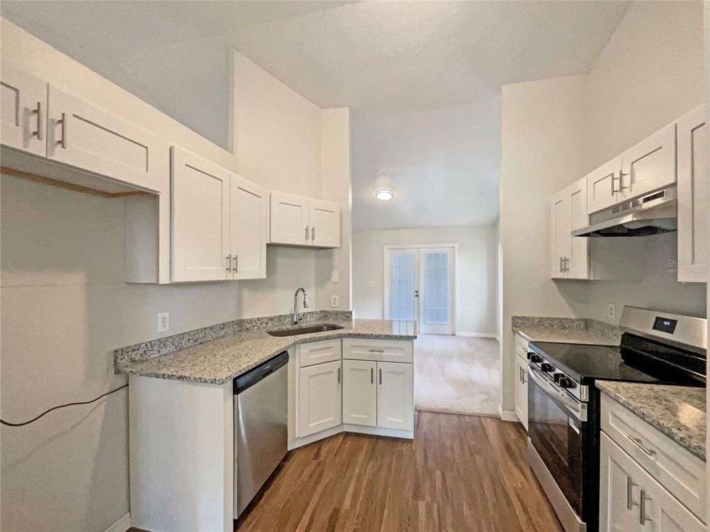 Photo of 136 Kings Pond Avenue, Winter Haven, FL 33880 (MLS # O6359502)