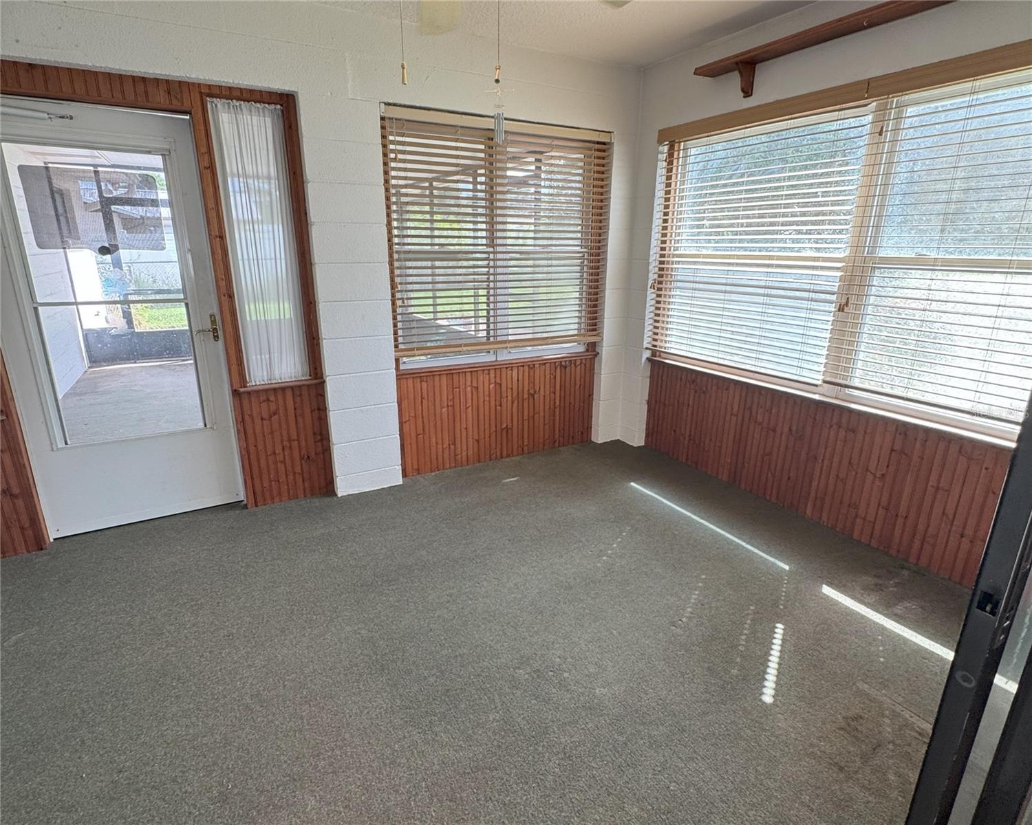 FORT KING ACRES - Residential