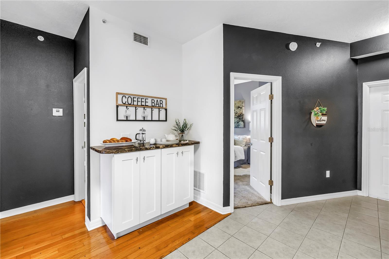 CASABLANCA TOWERS CONDO - Residential Lease