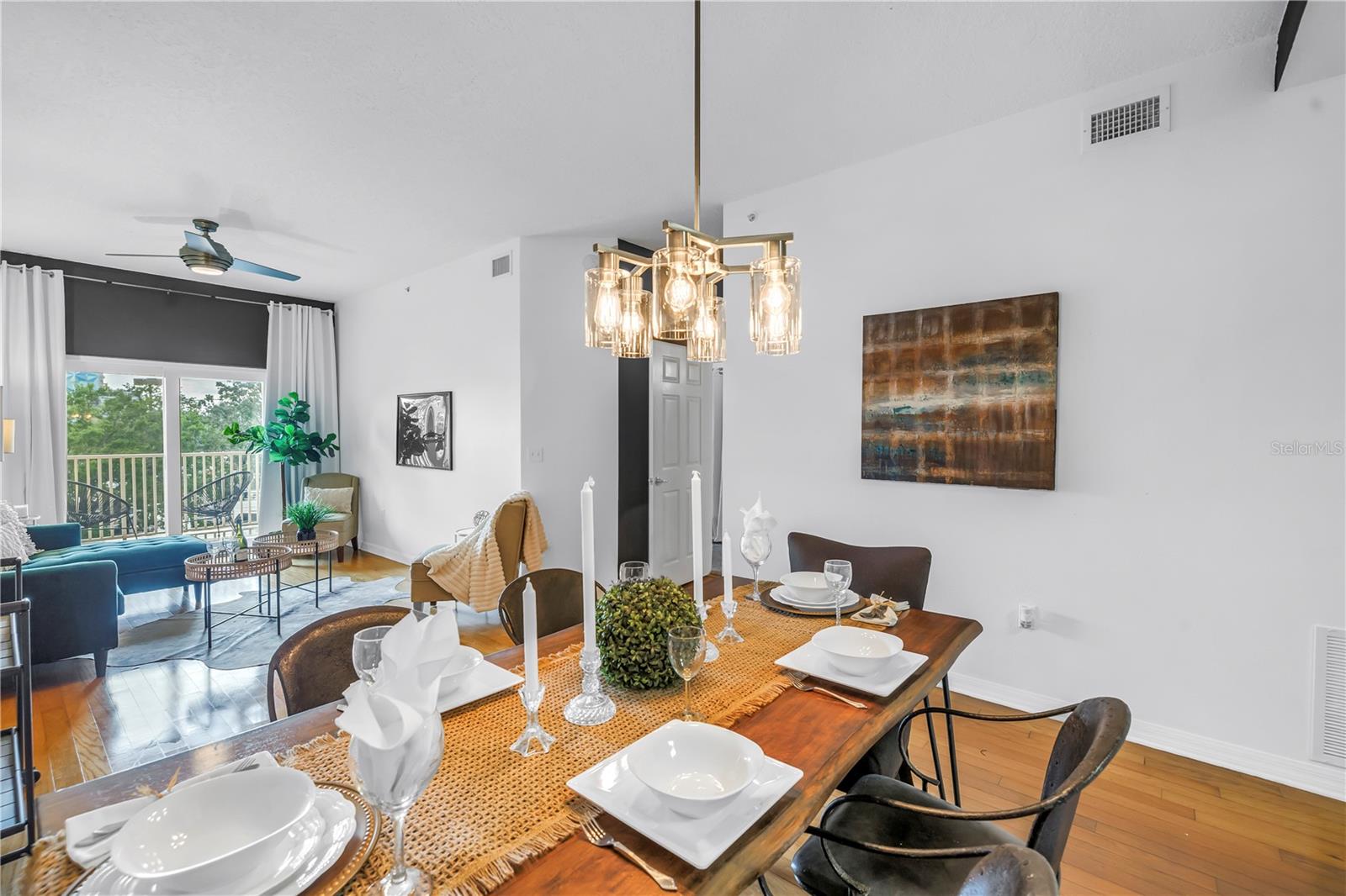 CASABLANCA TOWERS CONDO - Residential Lease