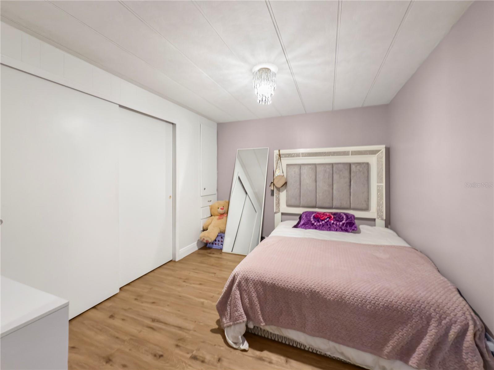 WOODLAND MANOR MOBILE HOME - Residential