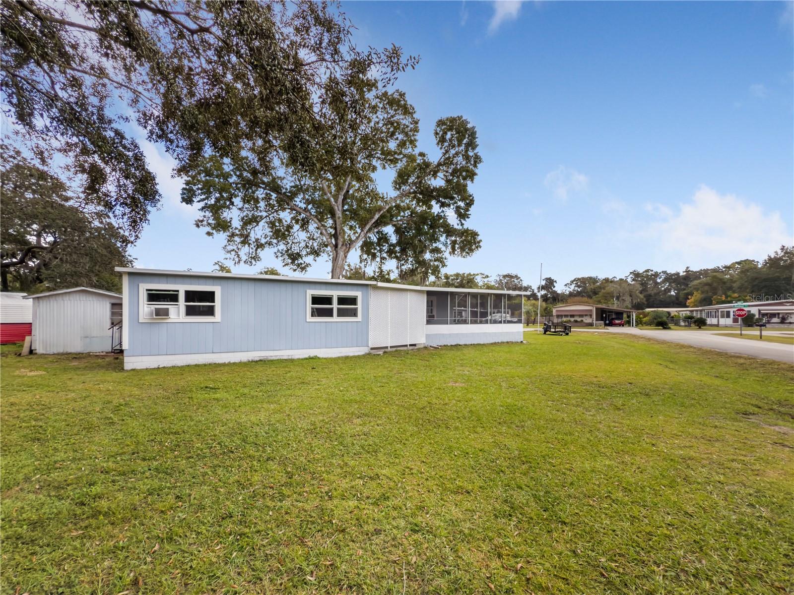 WOODLAND MANOR MOBILE HOME - Residential