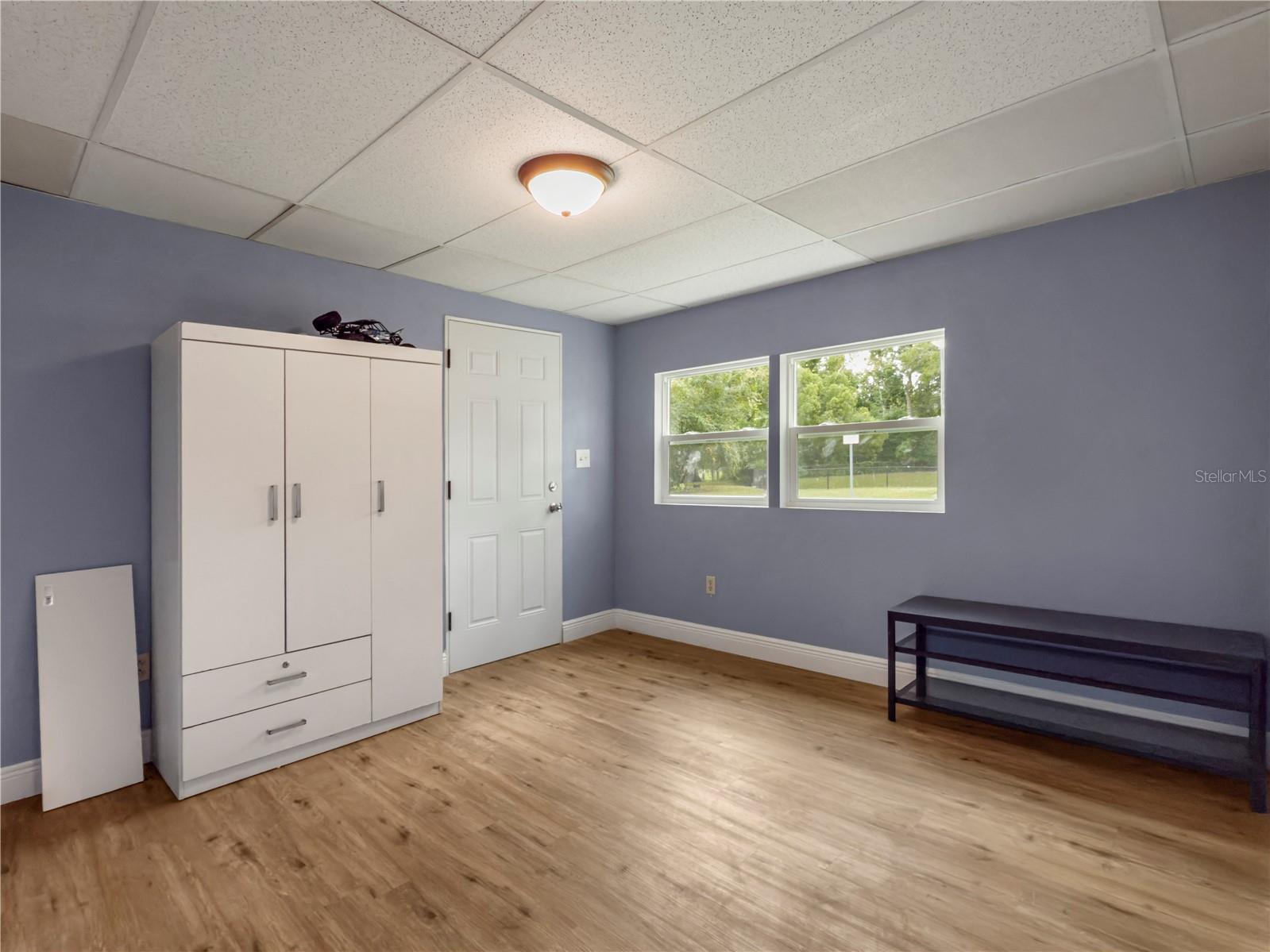 WOODLAND MANOR MOBILE HOME - Residential