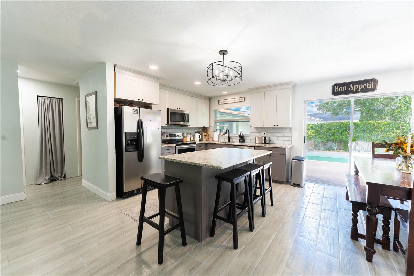 BOCA CIEGA RIDGE 6TH ADD - Residential