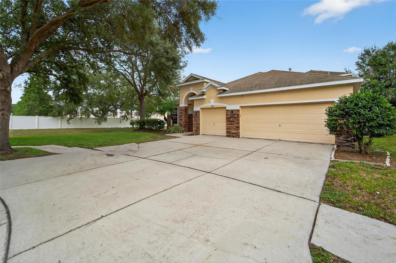 2502 BONTERRA BOULEVARD
