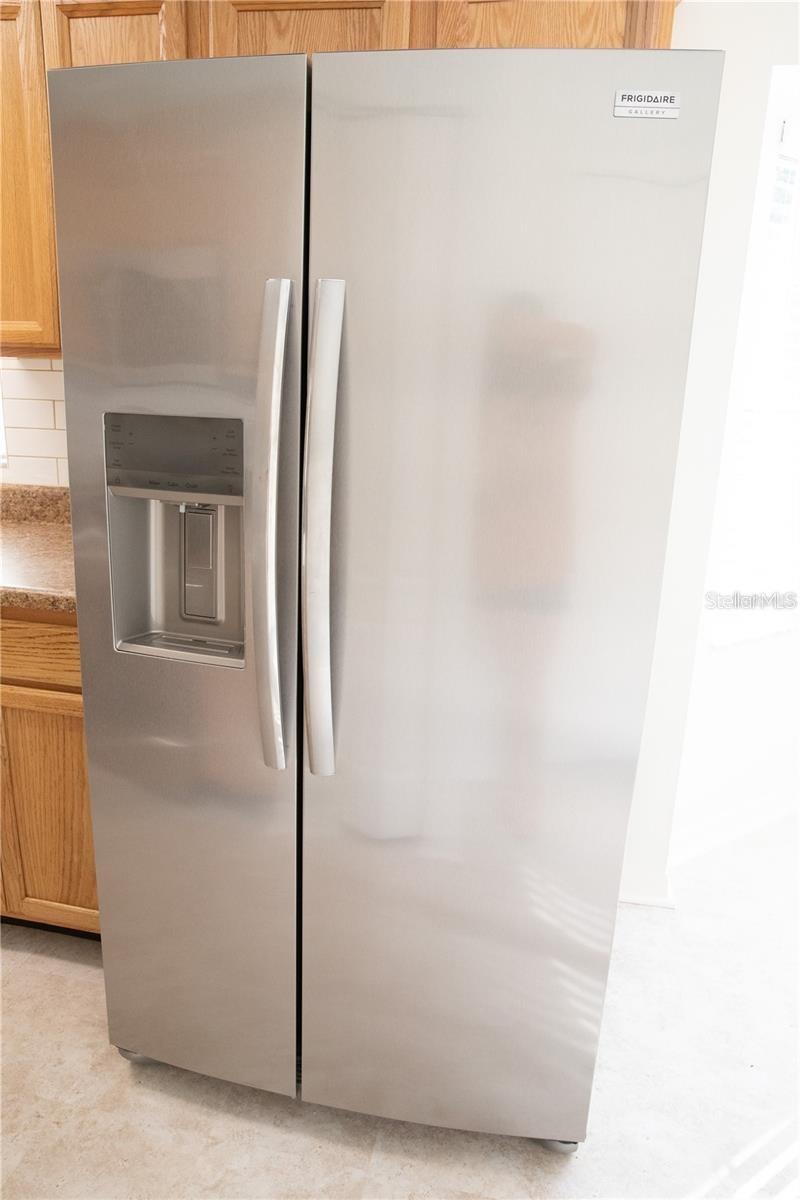 COUNTRYSIDE ESTATE - Residential