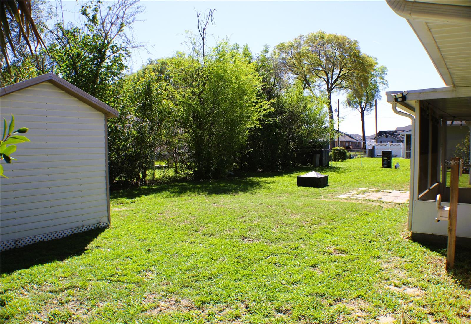 COUNTRYSIDE ESTATE - Residential