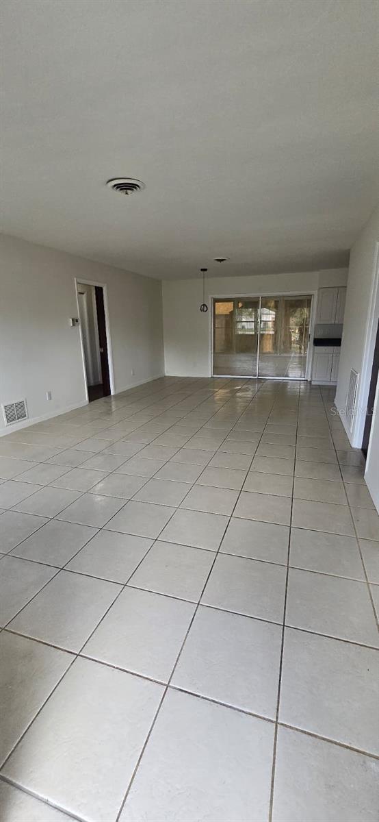 SOUTH VENICE - Residential Lease