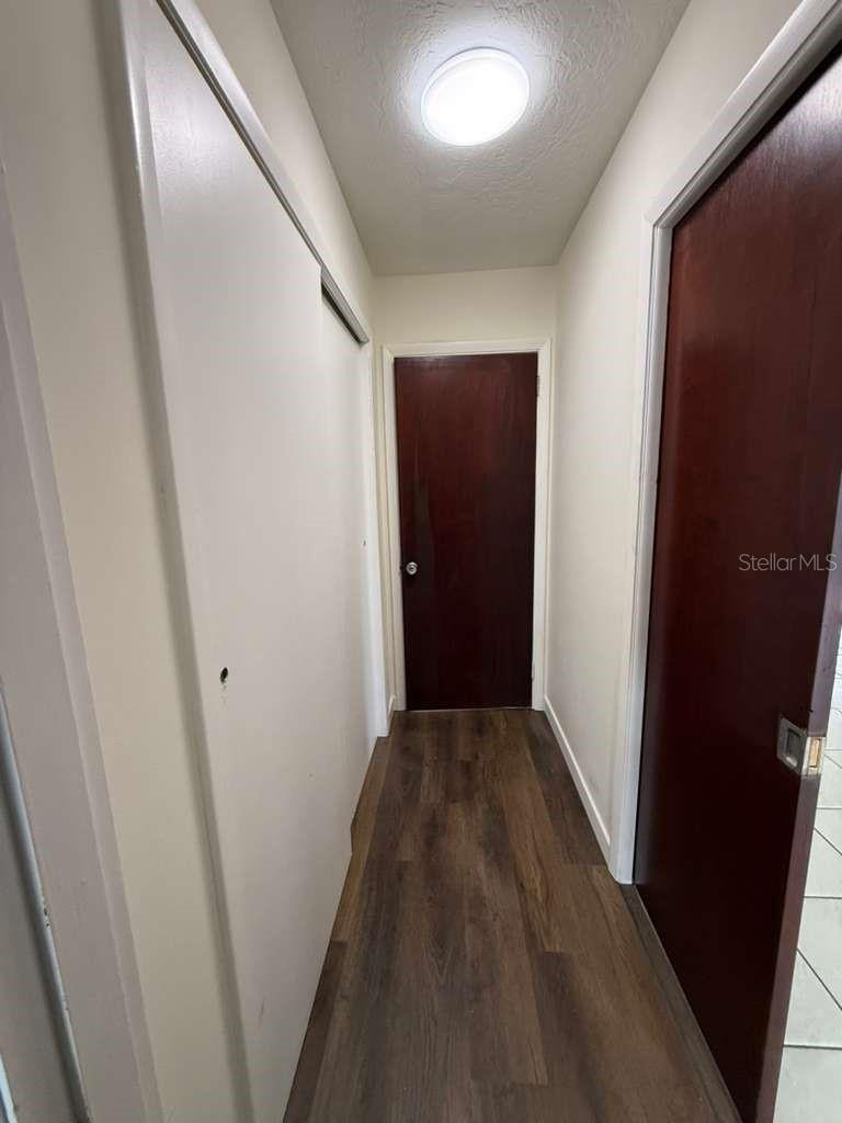 SOUTH VENICE - Residential Lease