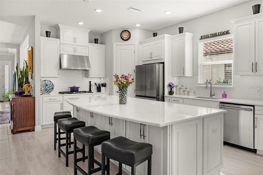 Photo of 6145 Grandview Hill Court, Bradenton, FL 34203 (MLS # A4675450)