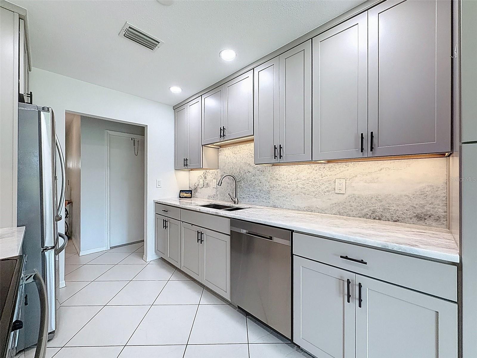 LANCASTER I CONDO - Residential