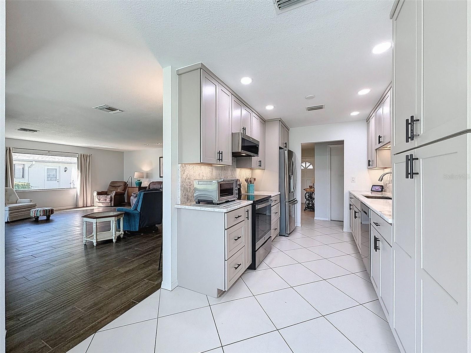 LANCASTER I CONDO - Residential