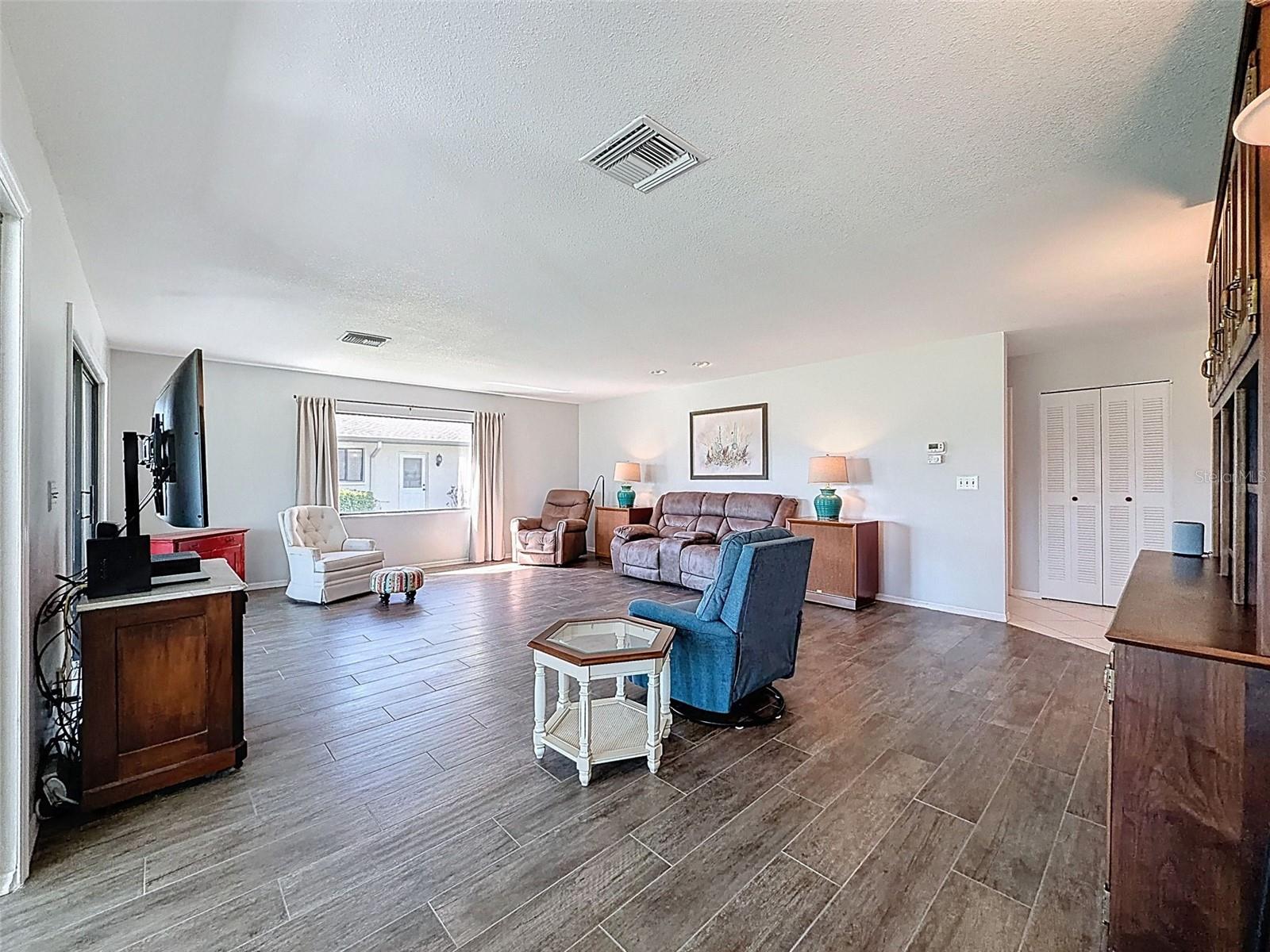 LANCASTER I CONDO - Residential