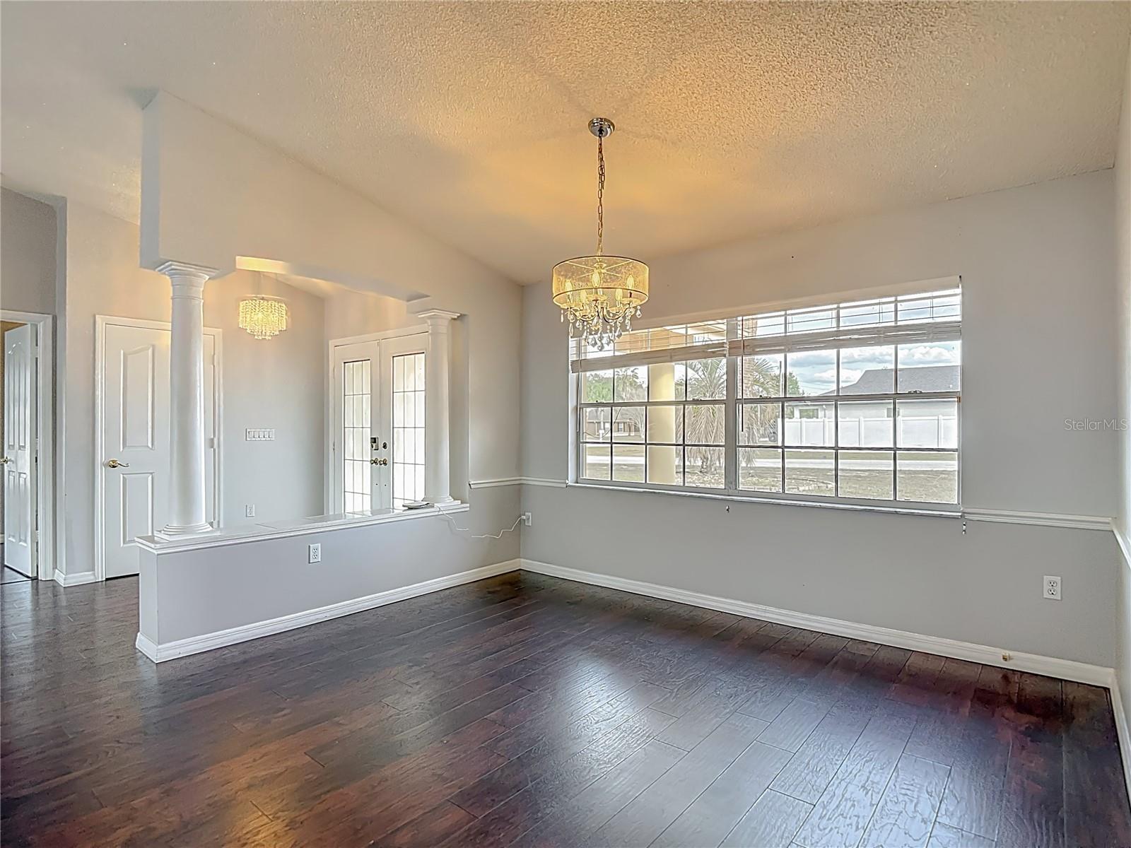 SPRING HILL - Residential