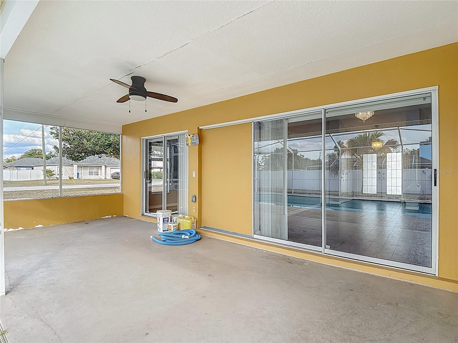 SPRING HILL - Residential