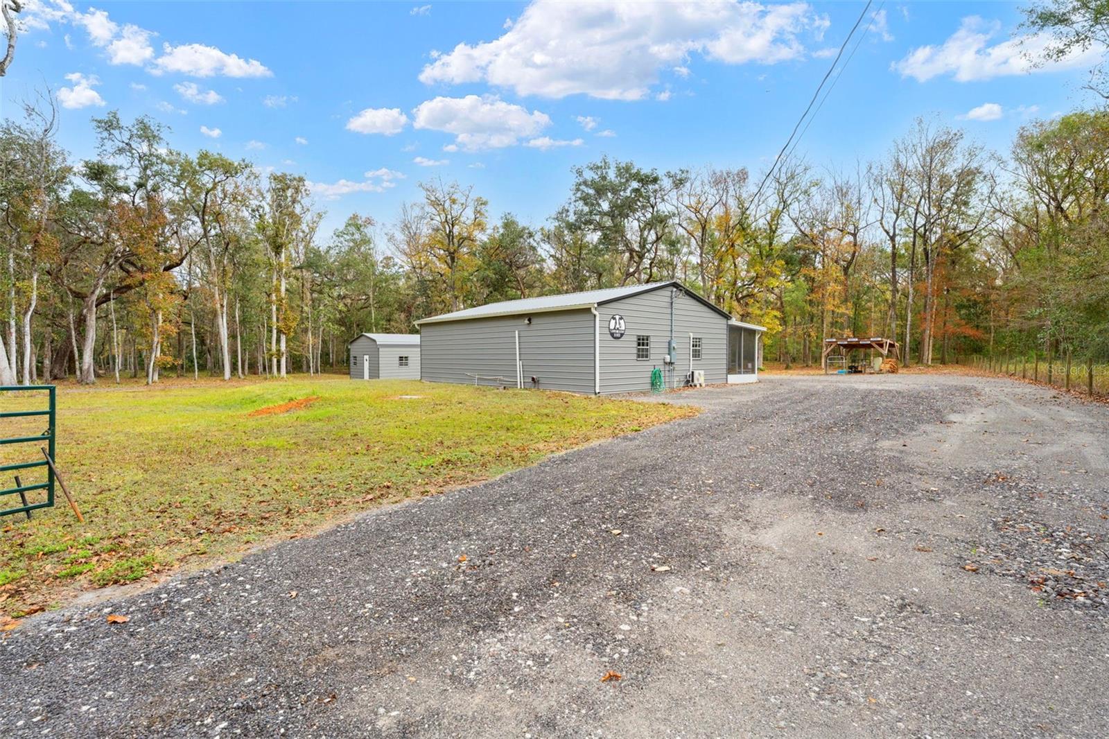 THOMASSON/JONES - CLASS 1 SUB - Land