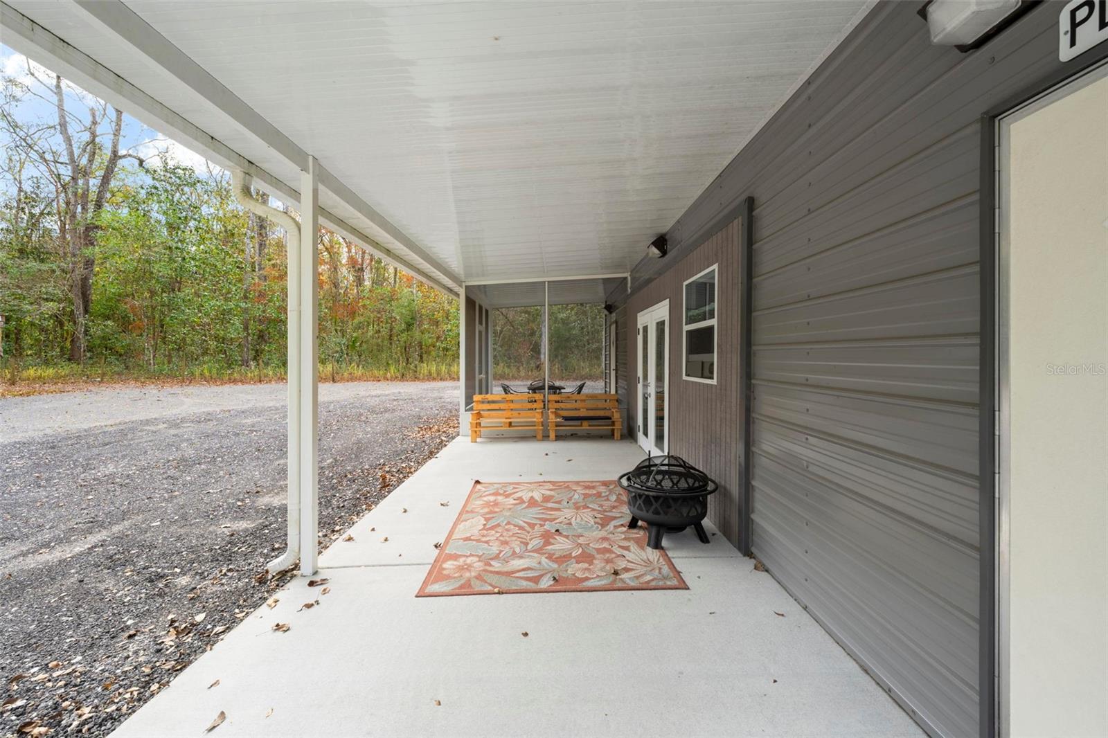 THOMASSON/JONES - CLASS 1 SUB - Land