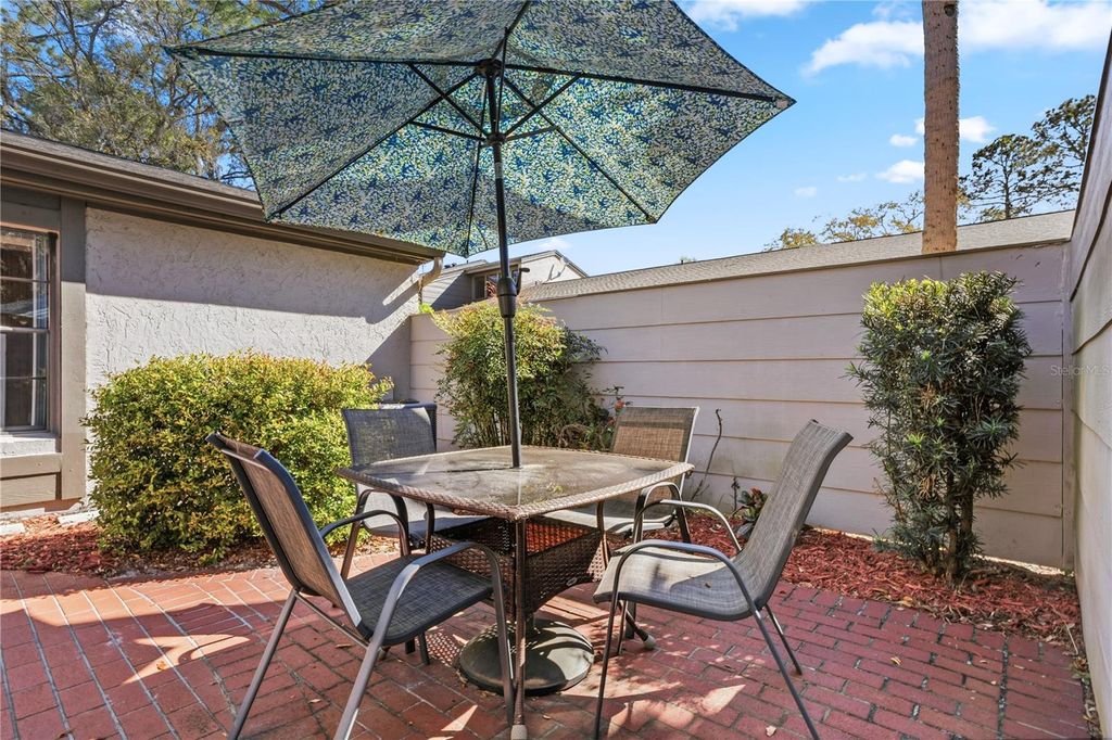 Photo of 618 Woodridge Drive, Fern Park, FL 32730 (MLS # O6392720)