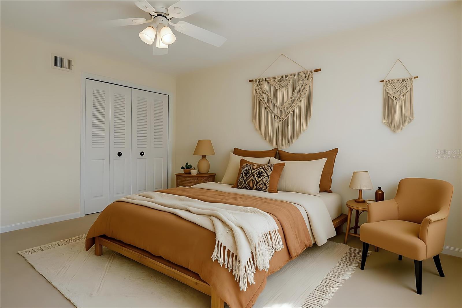 LAKE OF THE WOODS SEC 05 TWNHS - Residential