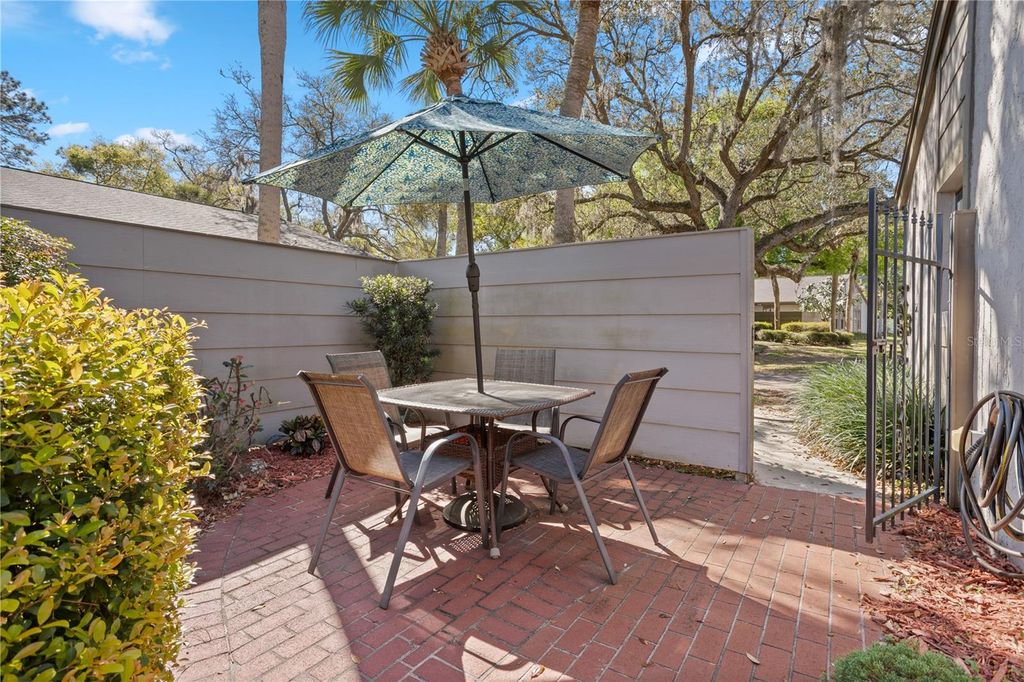 Photo of 618 Woodridge Drive, Fern Park, FL 32730 (MLS # O6392720)