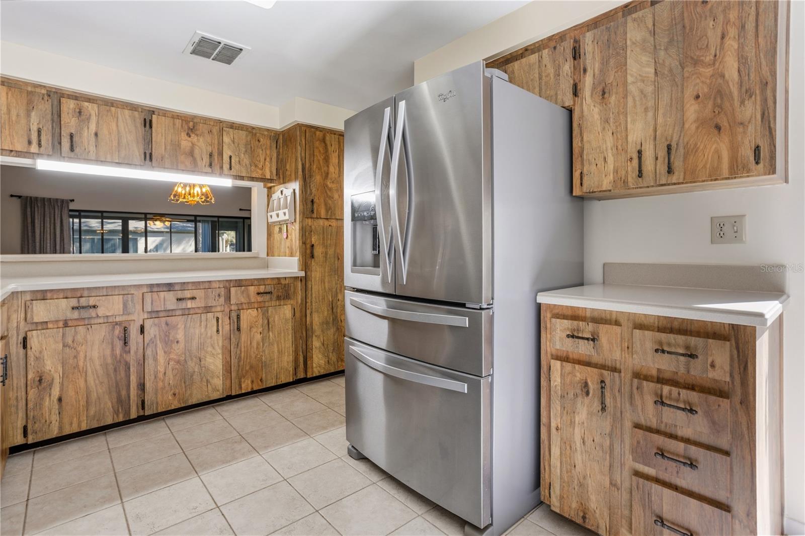 LAKE OF THE WOODS SEC 05 TWNHS - Residential