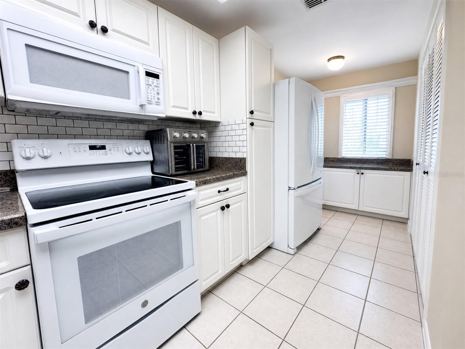 FIDDLERS GREEN 02 PH 02 BLDG 01 - Residential
