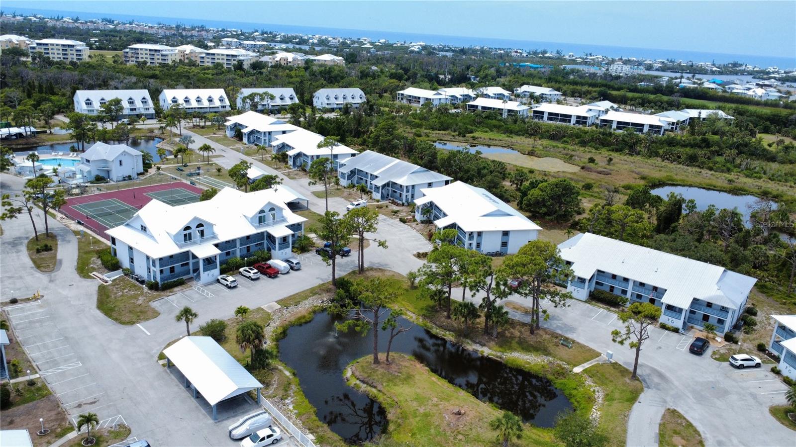 FIDDLERS GREEN 02 PH 02 BLDG 01 - Residential