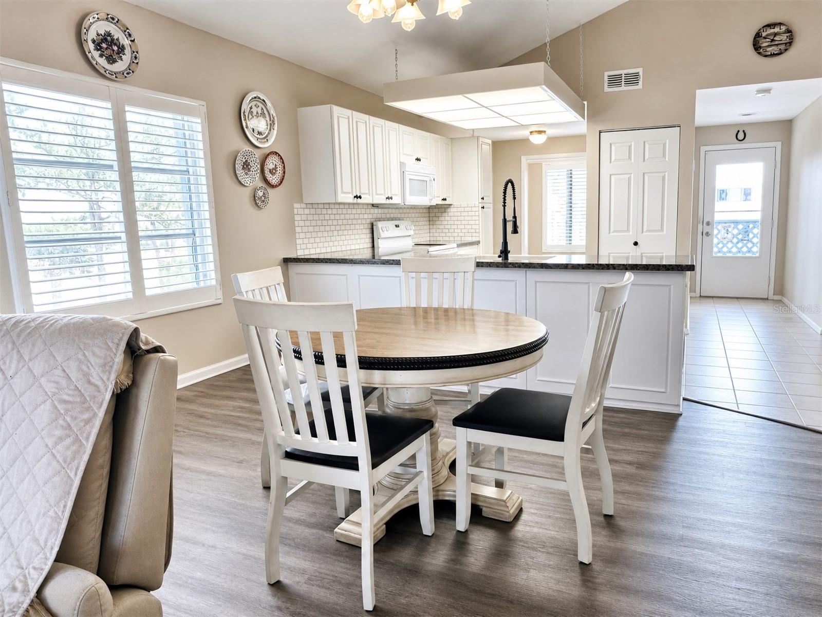 FIDDLERS GREEN 02 PH 02 BLDG 01 - Residential