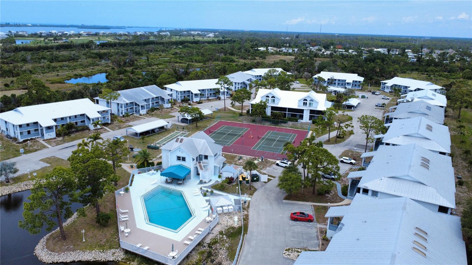 FIDDLERS GREEN 02 PH 02 BLDG 01 - Residential