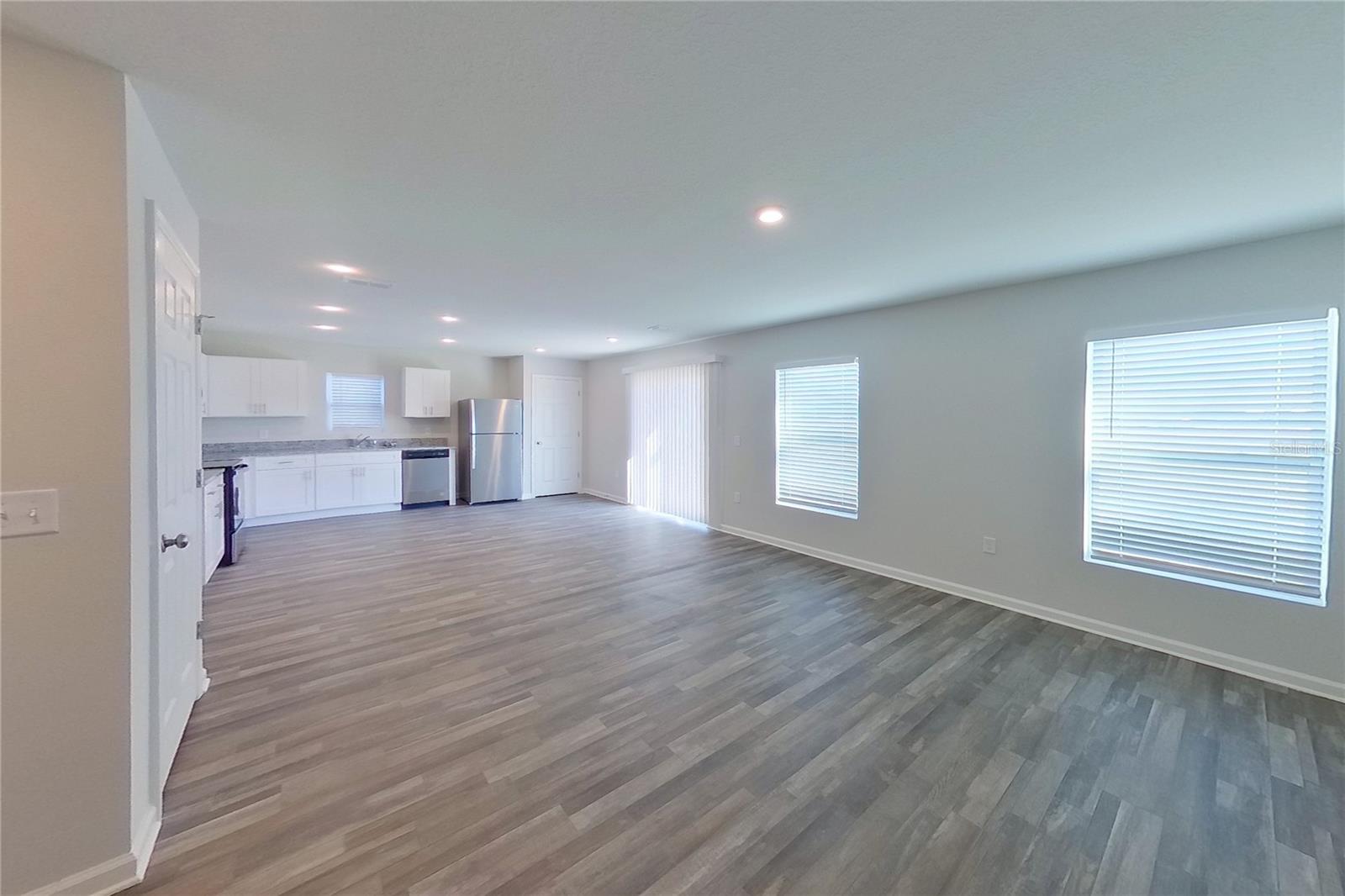 SUMTER VILLAS - Residential Lease