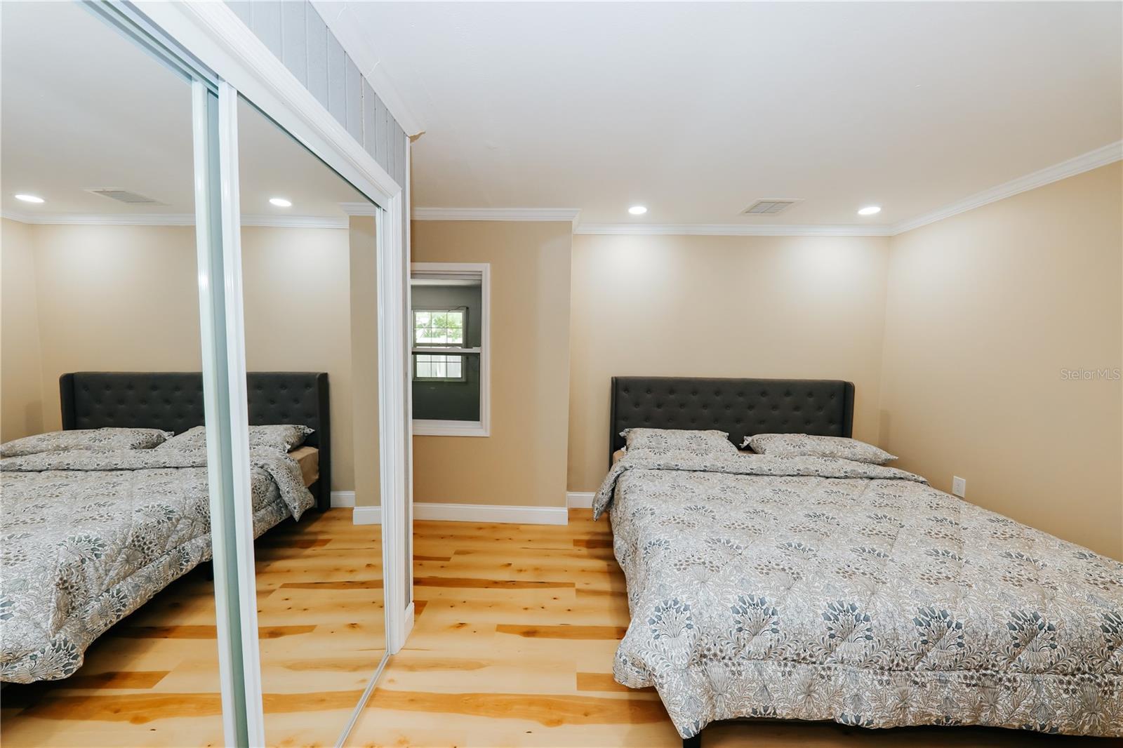 GROVE HAVEN - Residential