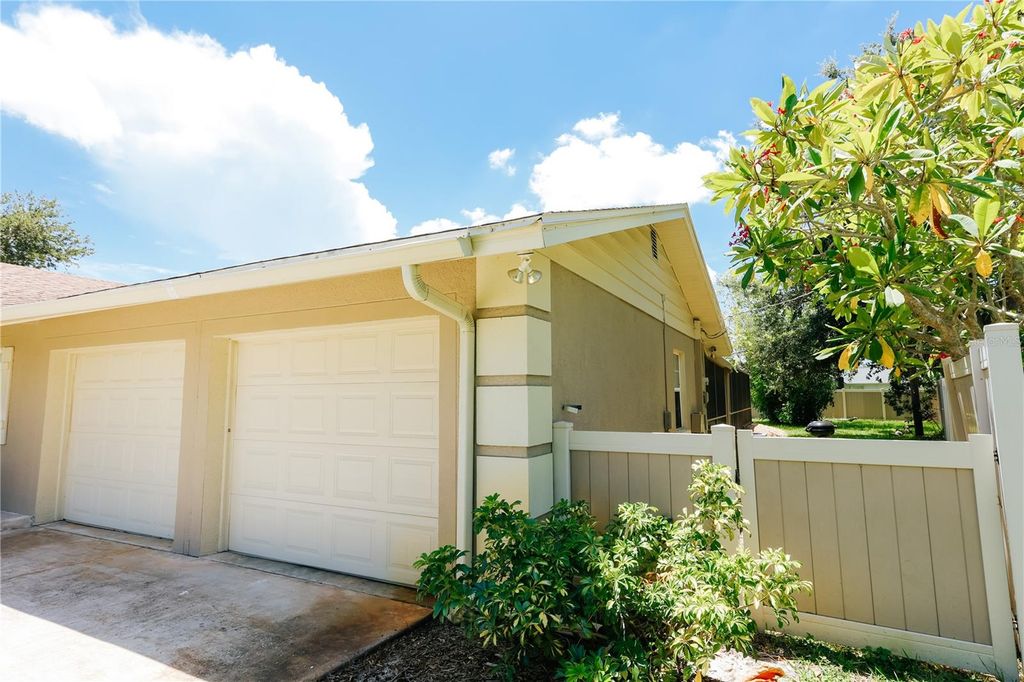 Photo of 5211 24th Avenue Drive W, Bradenton, FL 34209 (MLS # TB8418445)