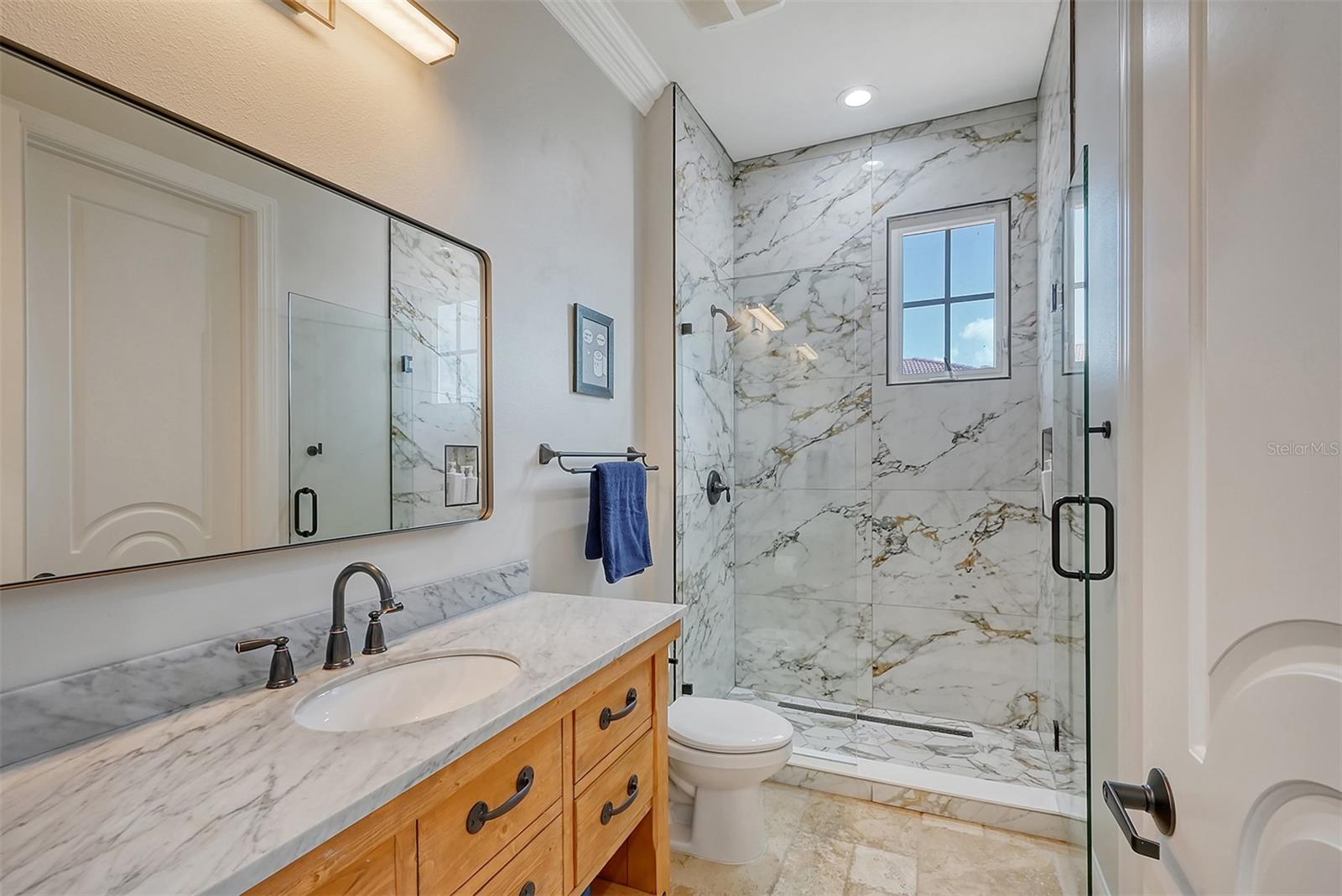 LAKE CLUB PH I - Residential