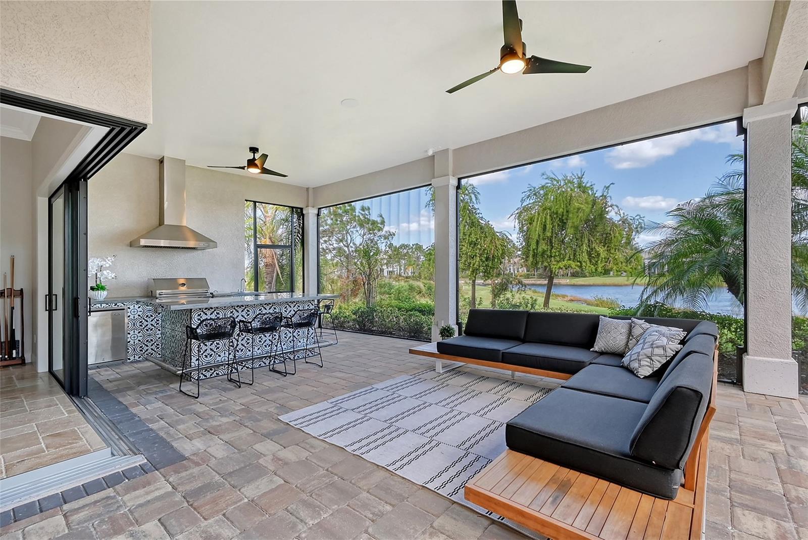 LAKE CLUB PH I - Residential