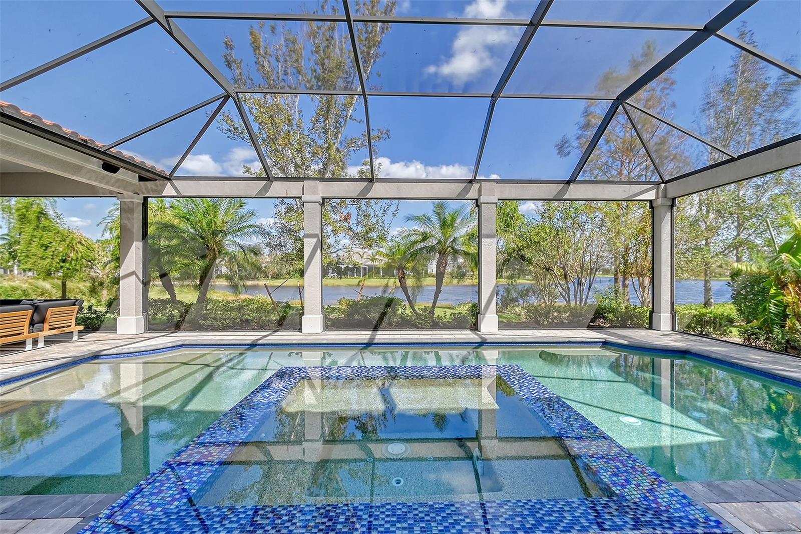 LAKE CLUB PH I - Residential