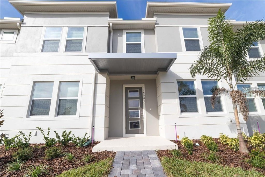 Photo of 16306 Prairie School Drive, Winter Garden, FL 34787 (MLS # O6433563)
