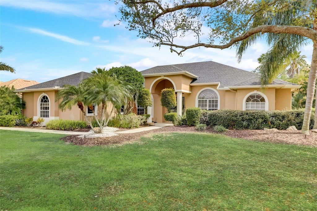 Photo of 7650 Partridge Street Circle, Bradenton, FL 34202 (MLS # A4704916)