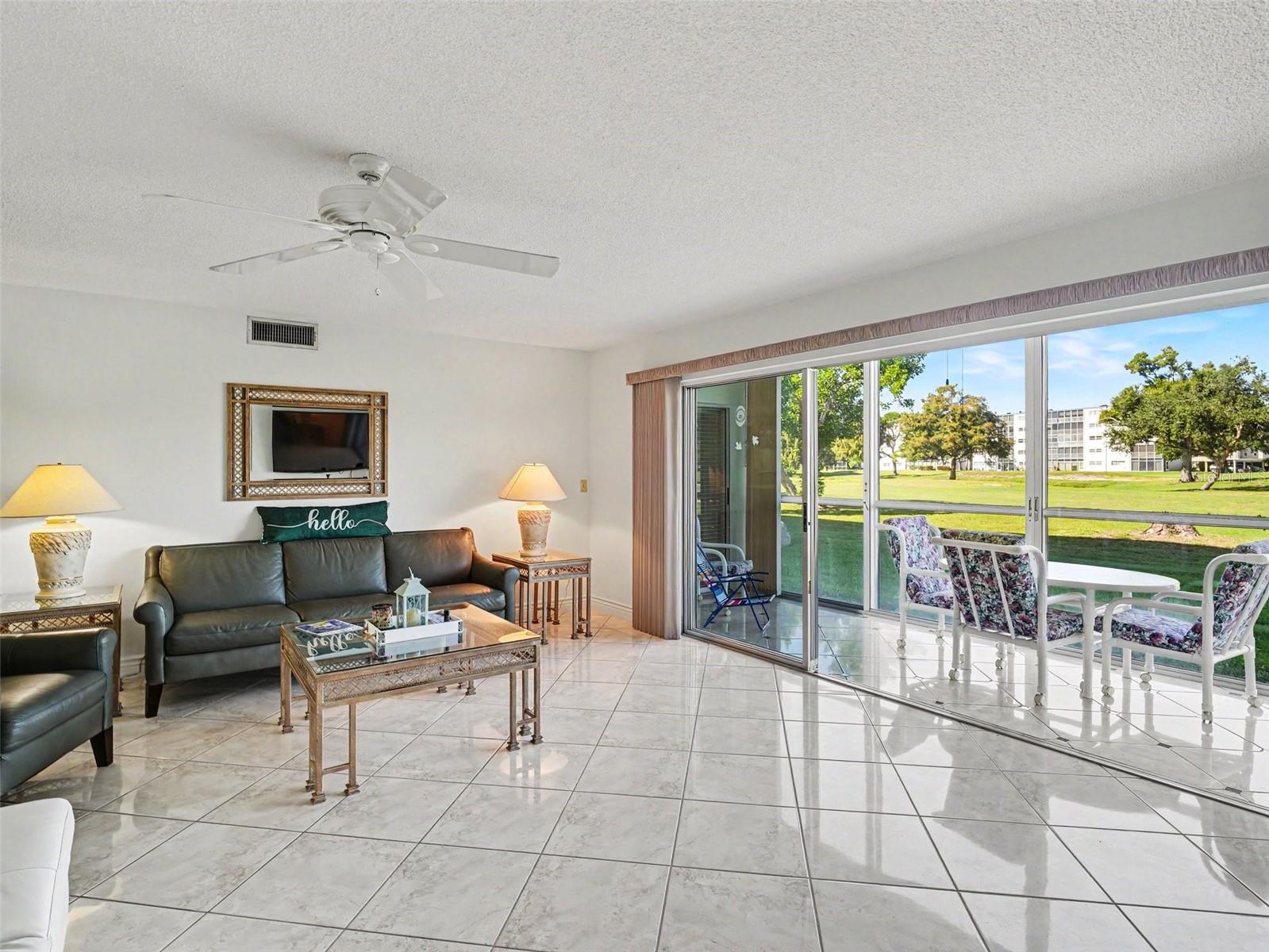4240 IRONWOOD CIRCLE 104A, BRADENTON, FL, 34209 2 4240 IRONWOOD CIRCLE 104A