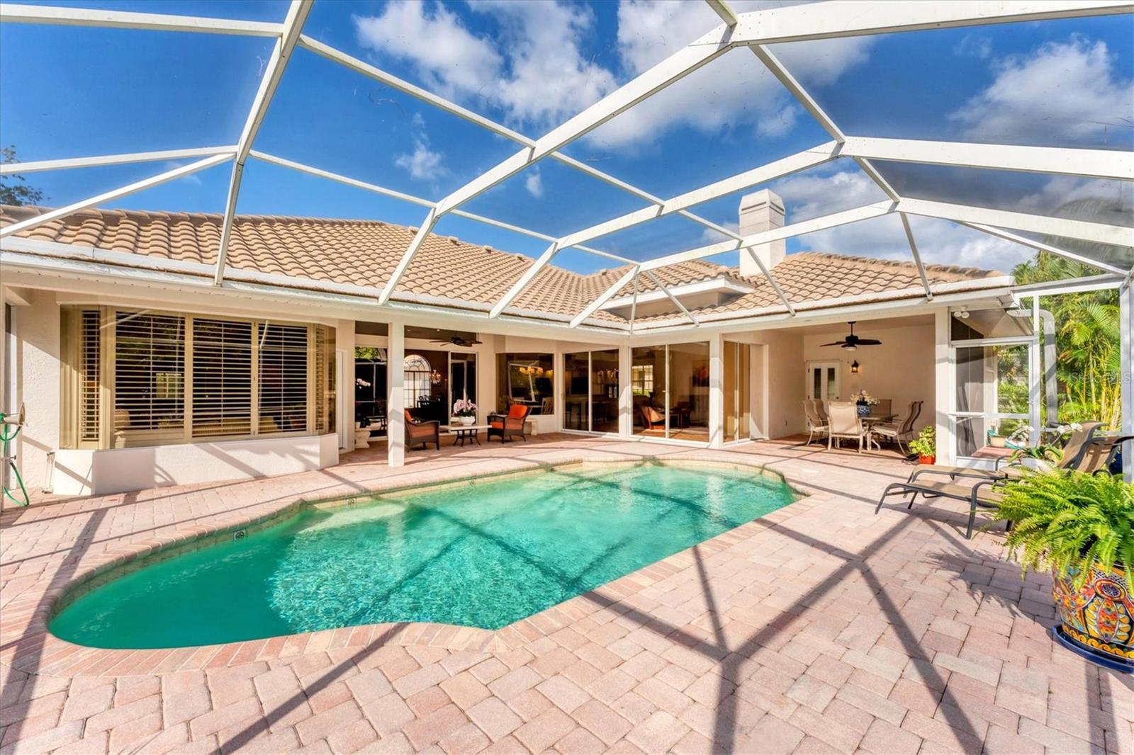 6620 SAINT JAMES CROSSING