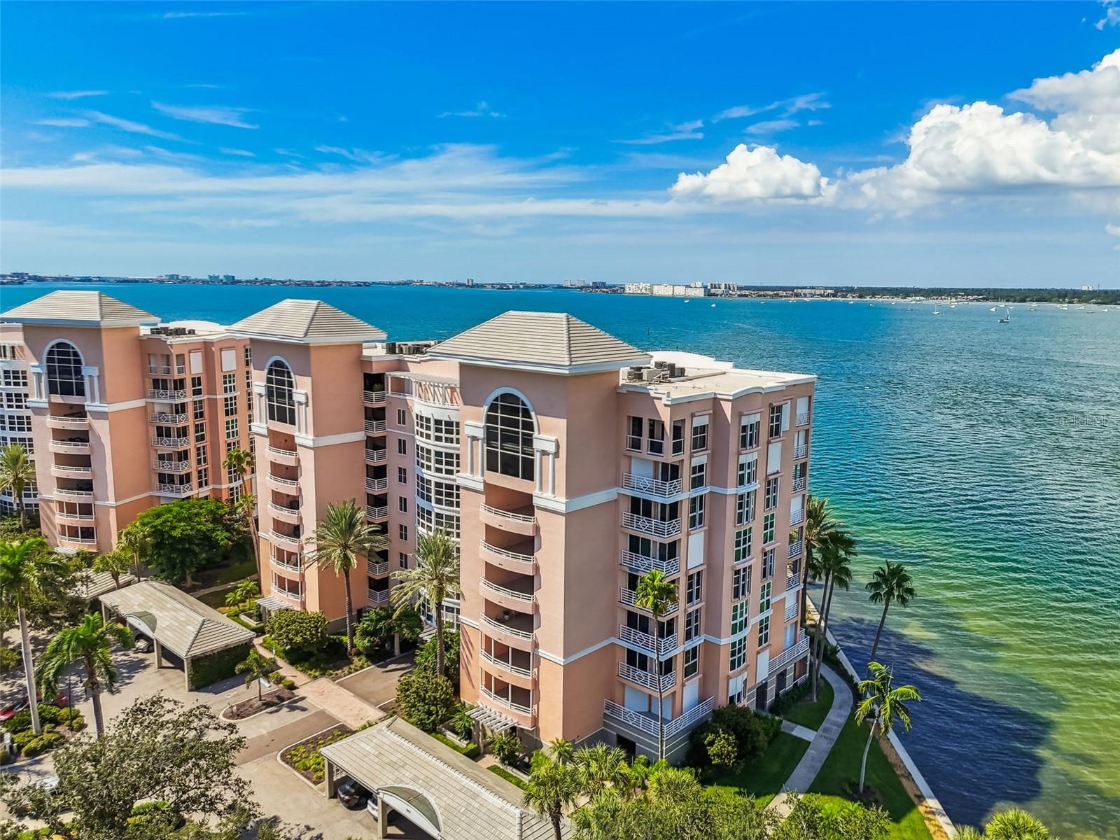 BACOPA BAY CONDO - Residential