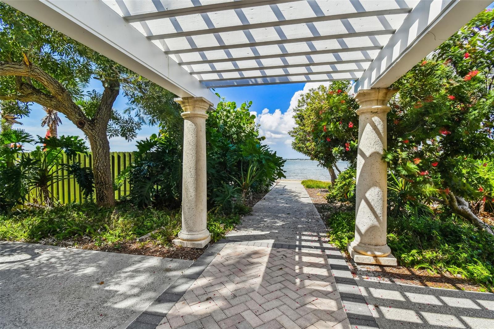 BACOPA BAY CONDO - Residential