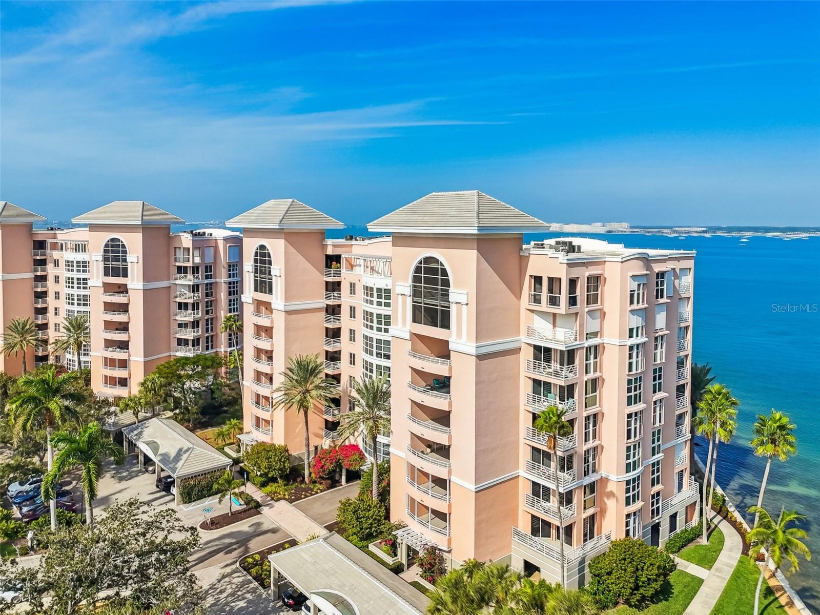 BACOPA BAY CONDO - Residential