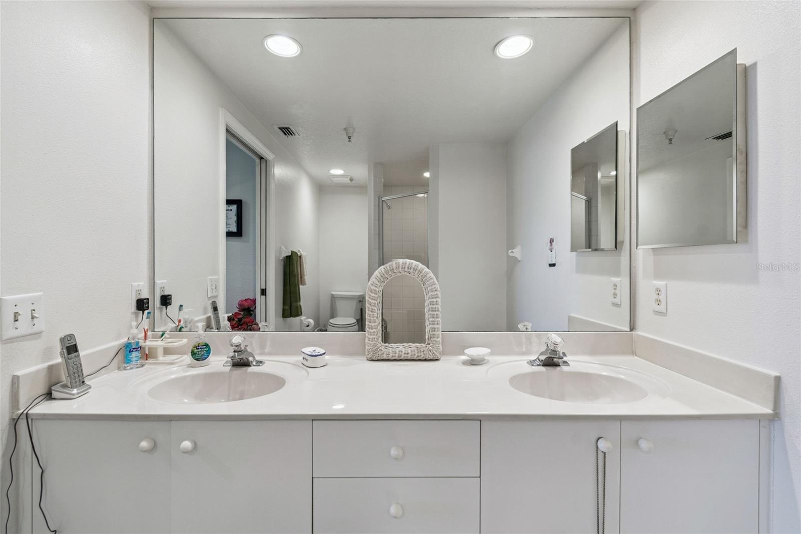 BACOPA BAY CONDO - Residential