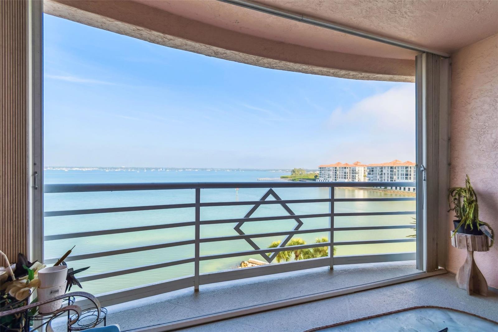 BACOPA BAY CONDO - Residential