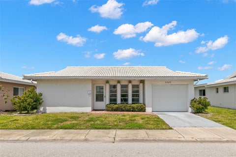 Featured picture for the property U8248188